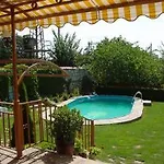 Margarita Hotel 2*